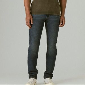 Lucky Brand 121 SLIM Jeans 👖 36X30 *STOCK PHOTOS REFLECT FIT NOT COLOR*